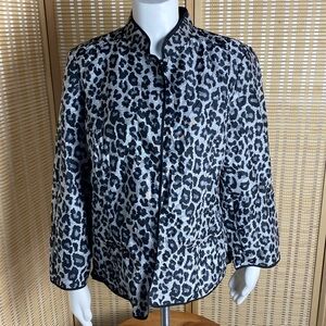 Chico’s Open Drape Madarin Collar Topper Jacket Animal Print Size 2 =L=12